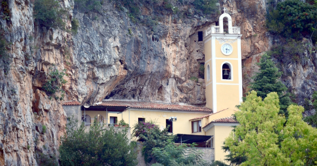 Santuario della Madonna della Grotta - Riviera dei Cedri